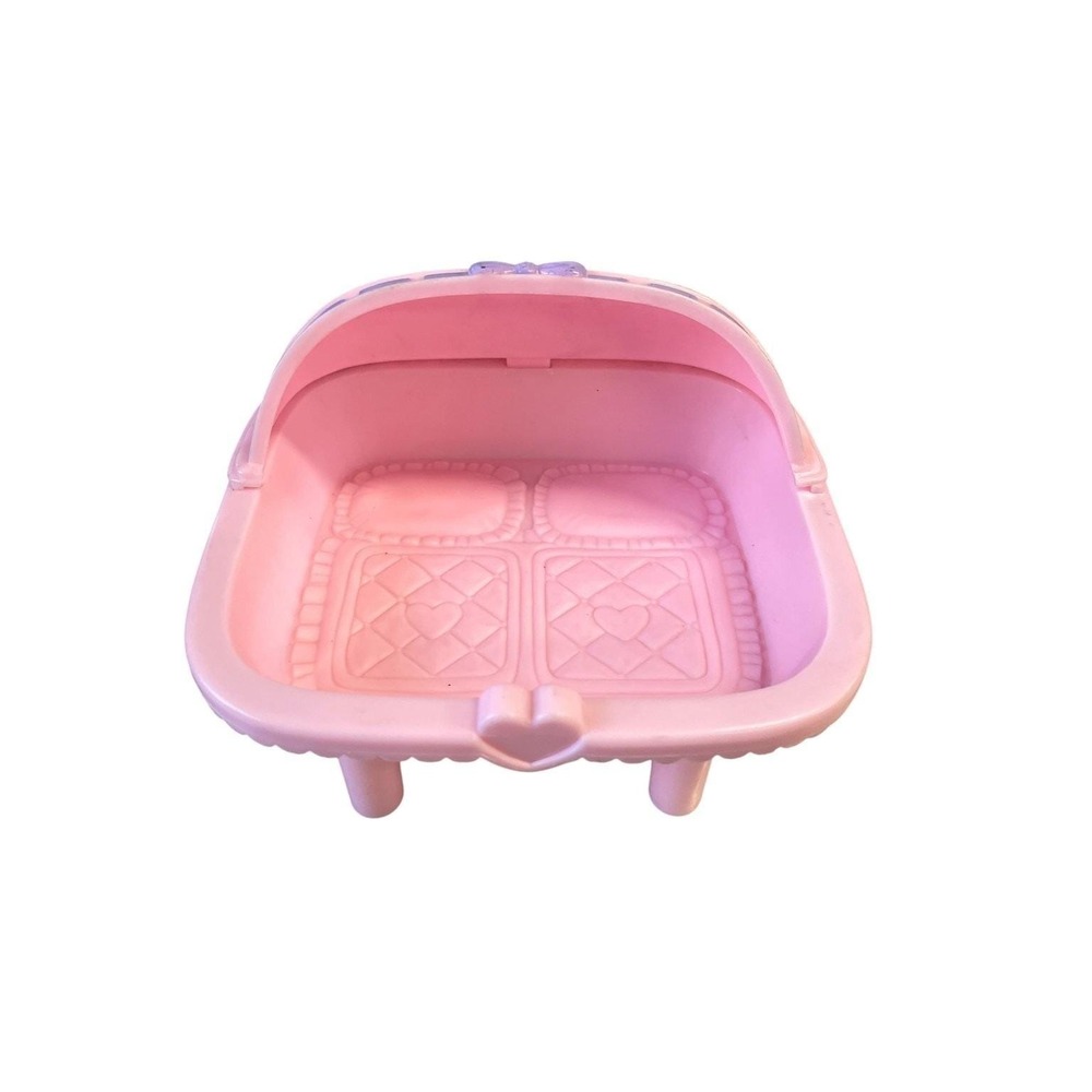 Fisher-Price Loving Family Dollhouse Baby‎ Bassinet Cradle Pink Purple